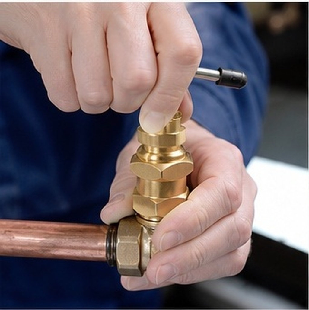 Compression Fitting Brass - Narzędzie do wyjmowania tulei kompresyjnych, wykonane