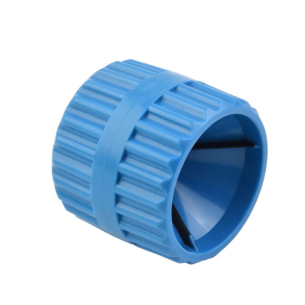 Przenośne narzędzie do gratowa – Pipe Cutter Ratchet recenzja i cena